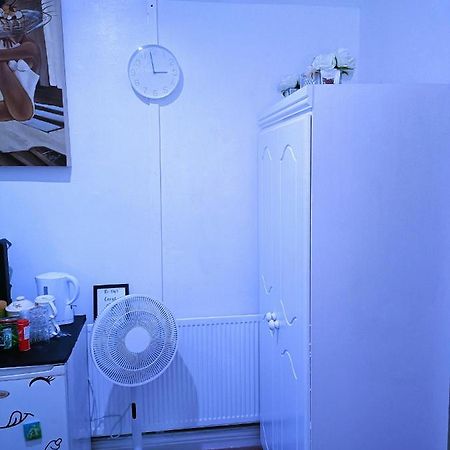 Homestay Bedspace バーミンガム エクステリア 写真
