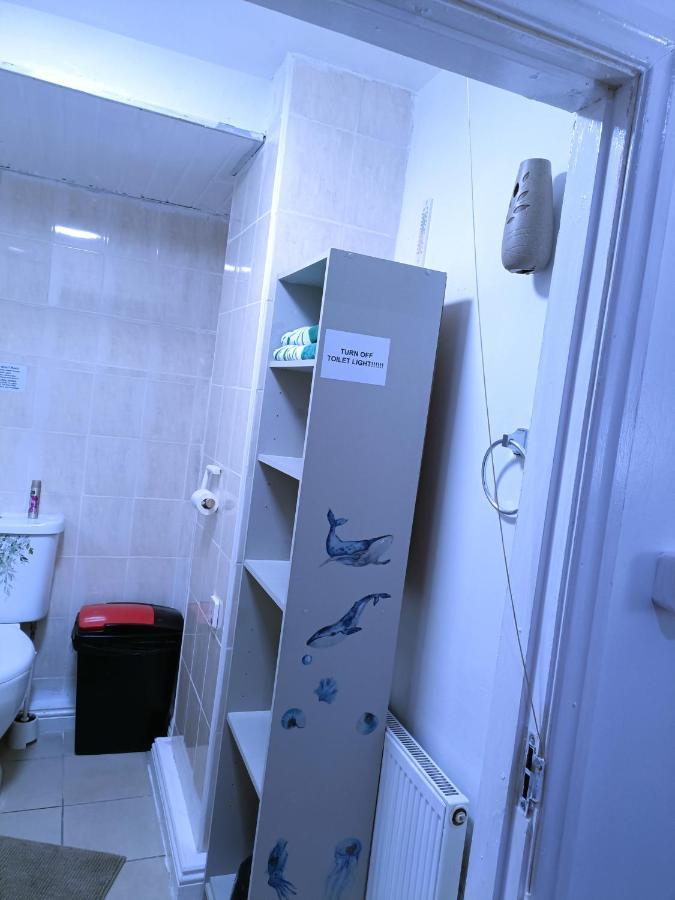 Homestay Bedspace バーミンガム エクステリア 写真